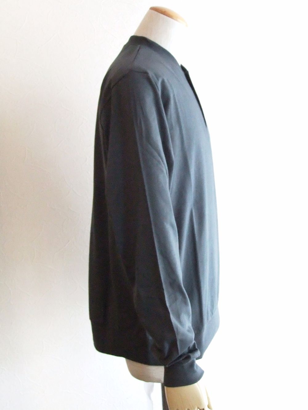 GRILLO LUNGO    (グレー)  ヘンリーネック長袖Tシャツ