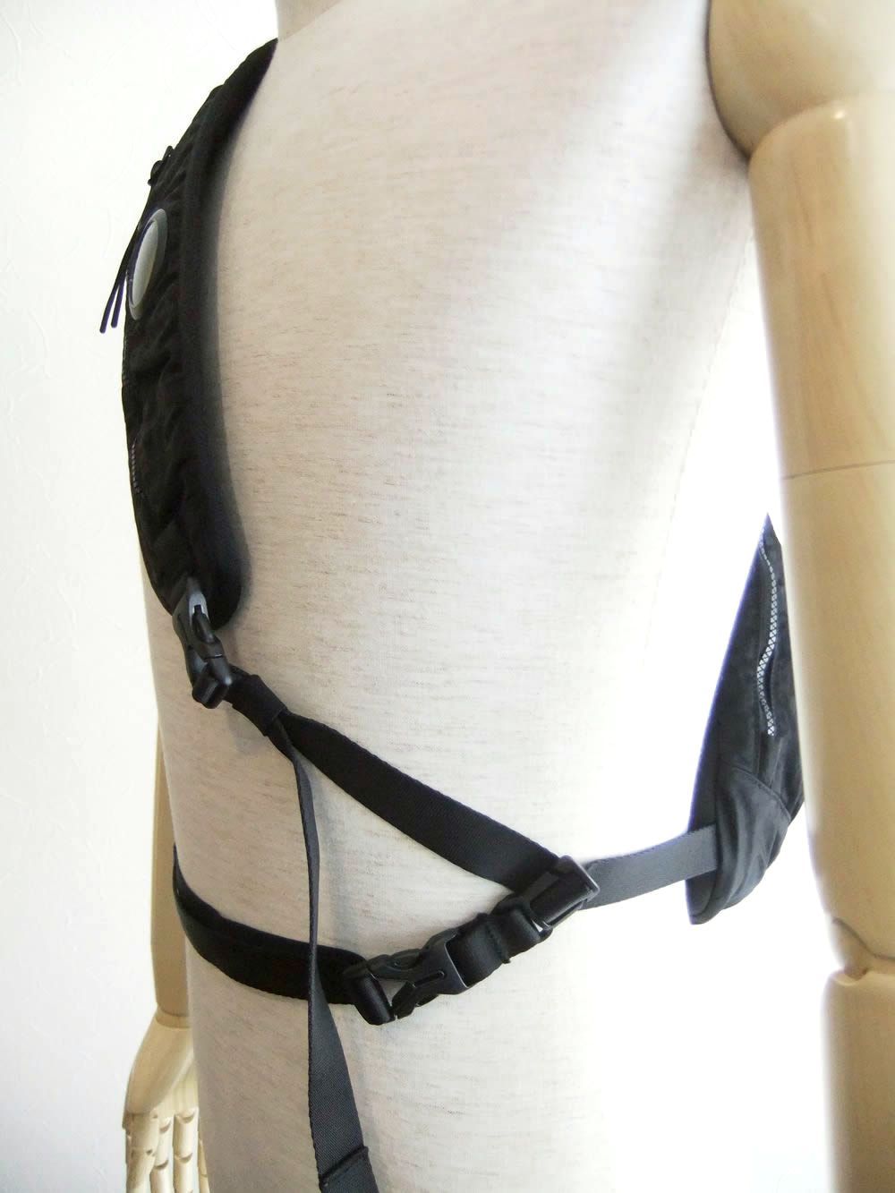 NYLON B CROSSBODY BAG  (ブラック)  ゴーグル ボディバッグ