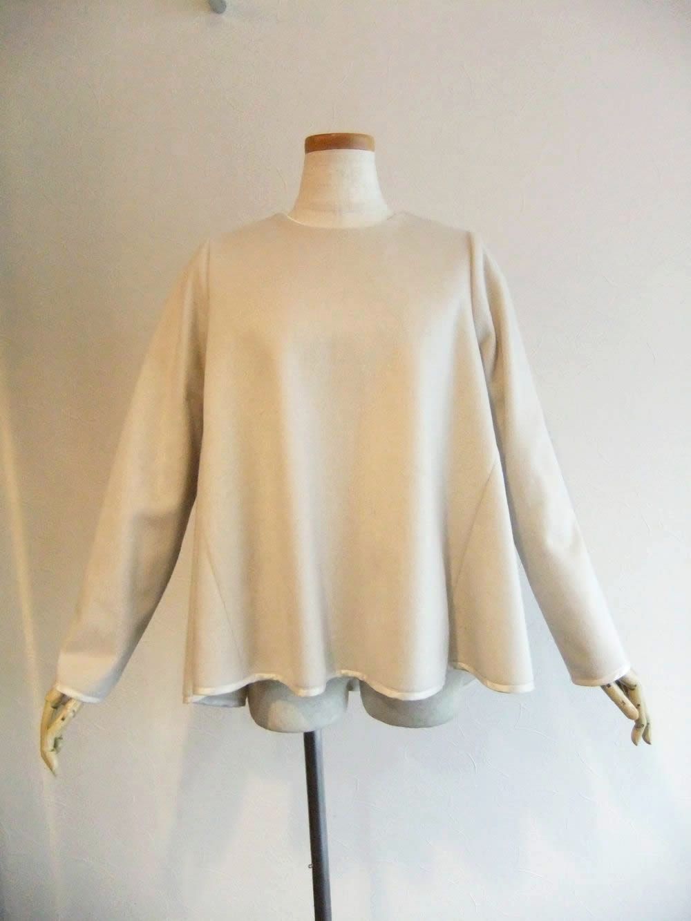 フェルトフリース フレアー プルオーバー  （サンドベージュ）  546958