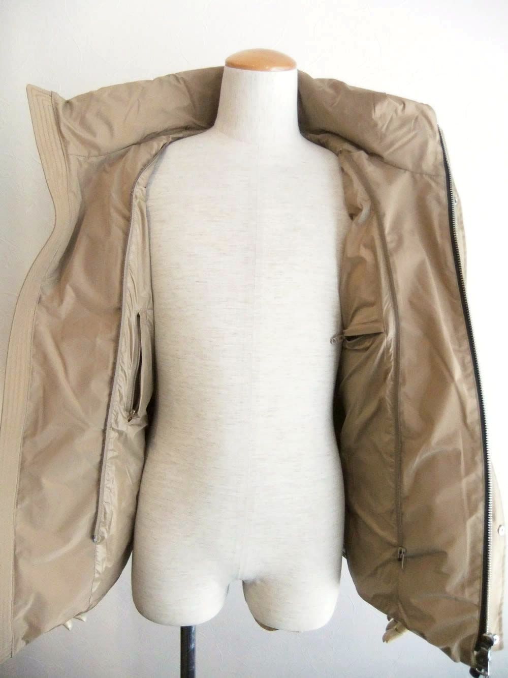 RILEY  (キャメル)   フーデッドダウンジャケット