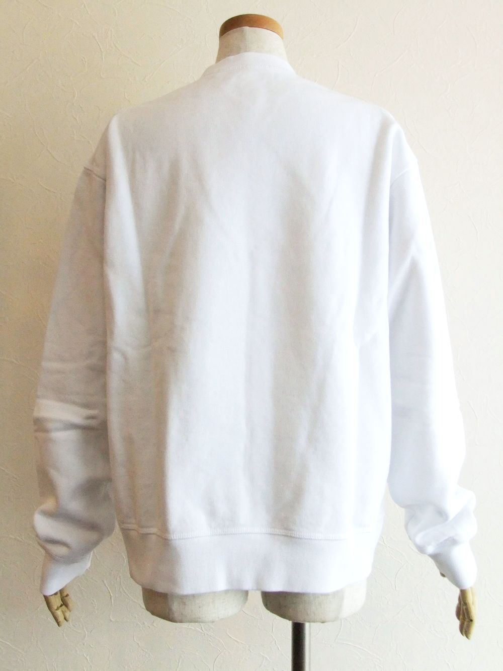 LADIES   ICON MINI LOGO CREWNECK SWEATSHIRT ミニロゴプリント スウェットシャツ  (ホワイト)
