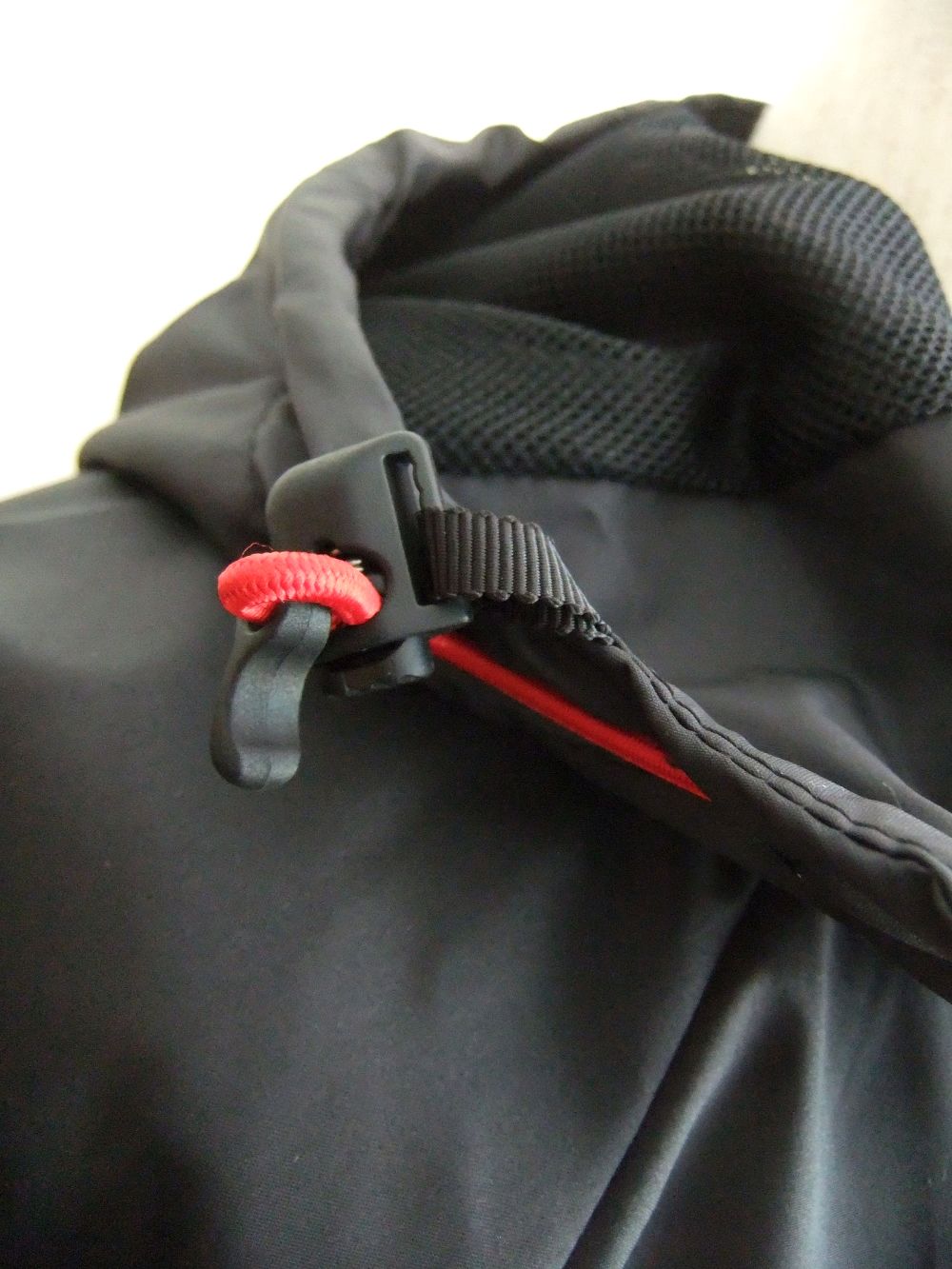 CHIC LOGO HOODIE  ウィンドブレーカー ( ブラック )   RSM-20247