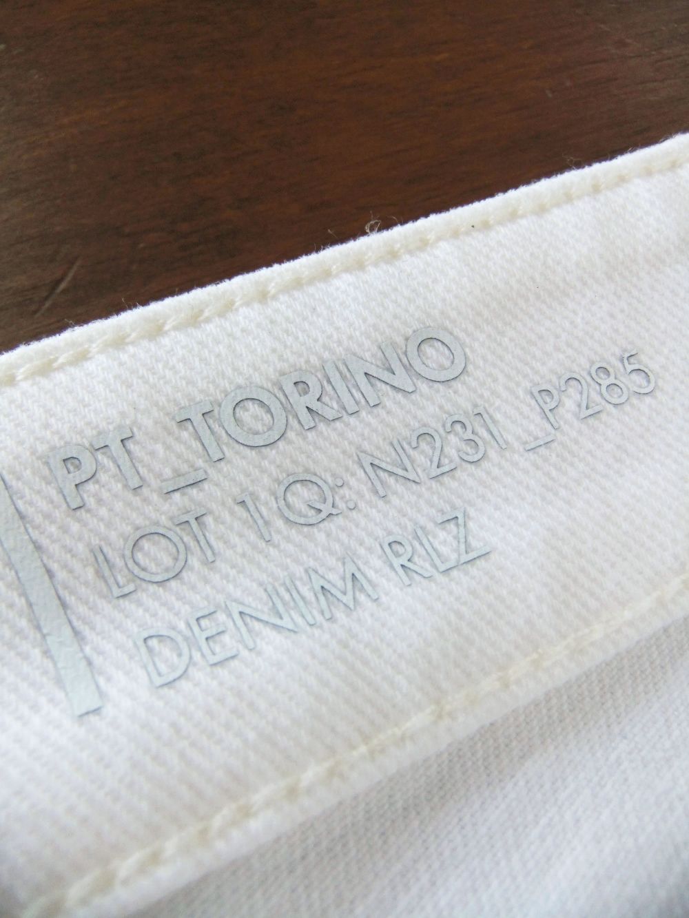 PT  TORINO  DENIM  (ホワイト) SWING ワンウォッシュ デニムパンツ