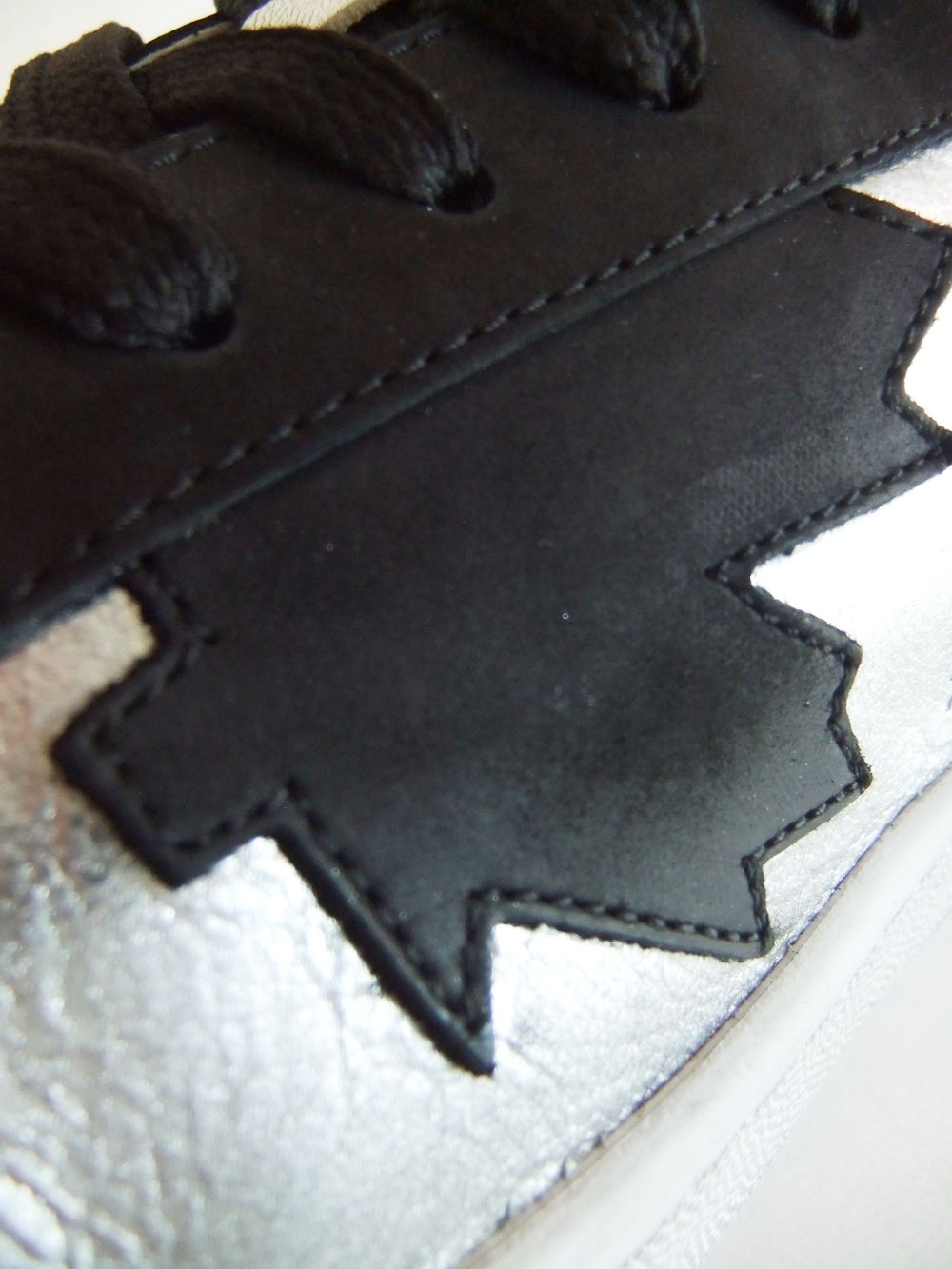 BOXER SNEAKERS  (シルバー) ロゴ レザースニーカー