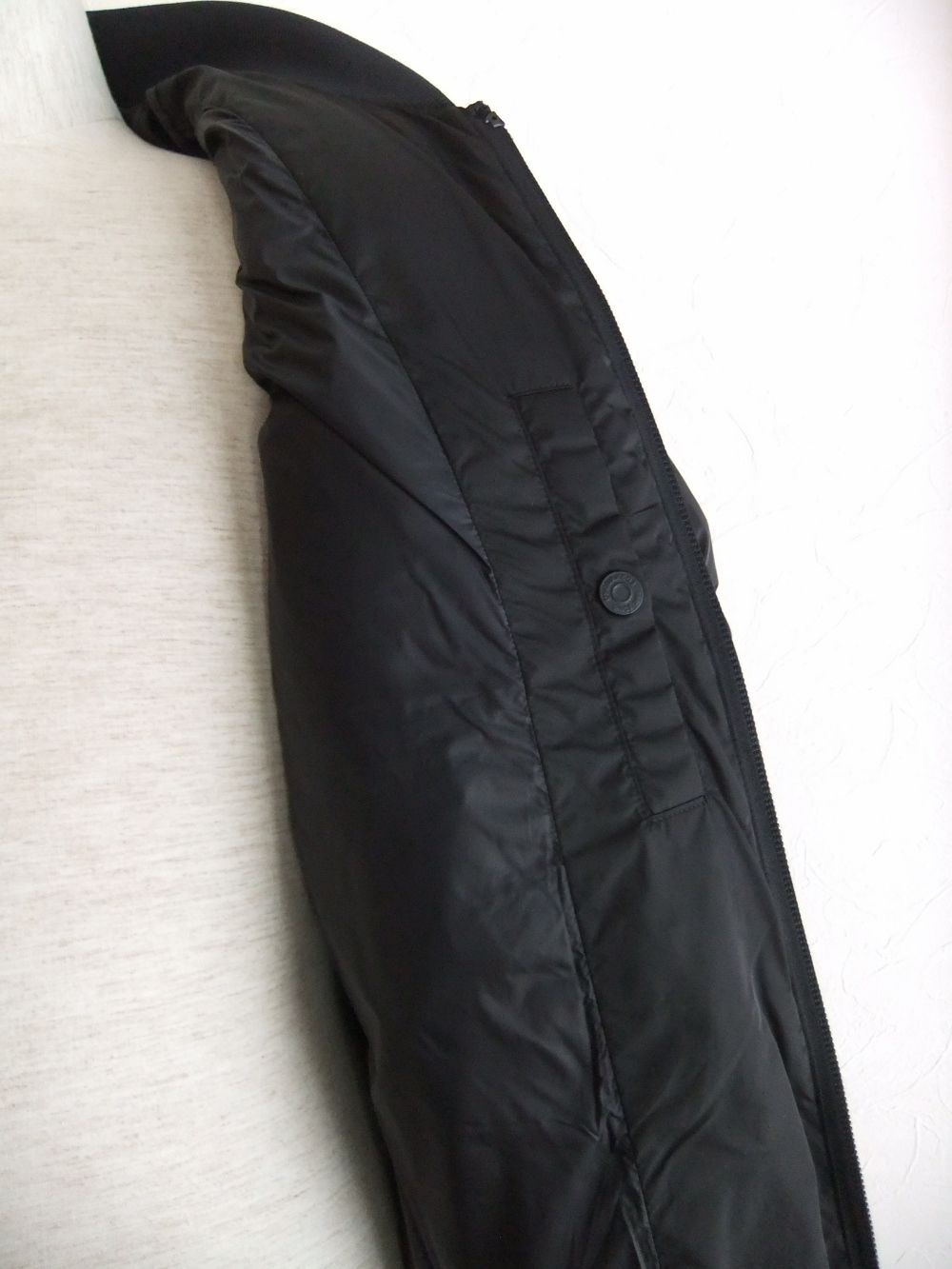 BOMBER JACKET ダウンブルゾン    S74AM1088 (ブラック)