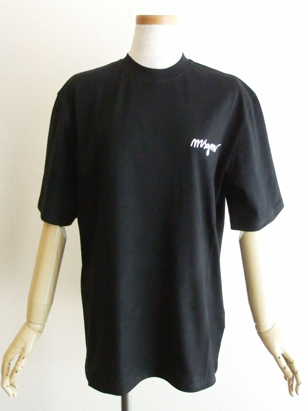 《LADIES》 DAISY PRINTED  T-SHIRT  (ブラック)   3242MDM261