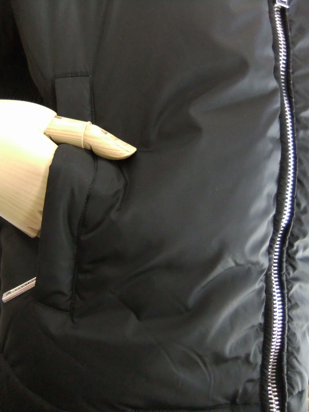 シングルライダース ダウンジャケット  SINGLE RAIDERSDOWN JACKET   S71AN0214S53355