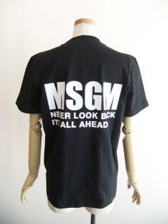 《LADIES》 NEVER LOOK BACK ステートメント ロゴ Tシャツ   3441MDM104   (ブラック)