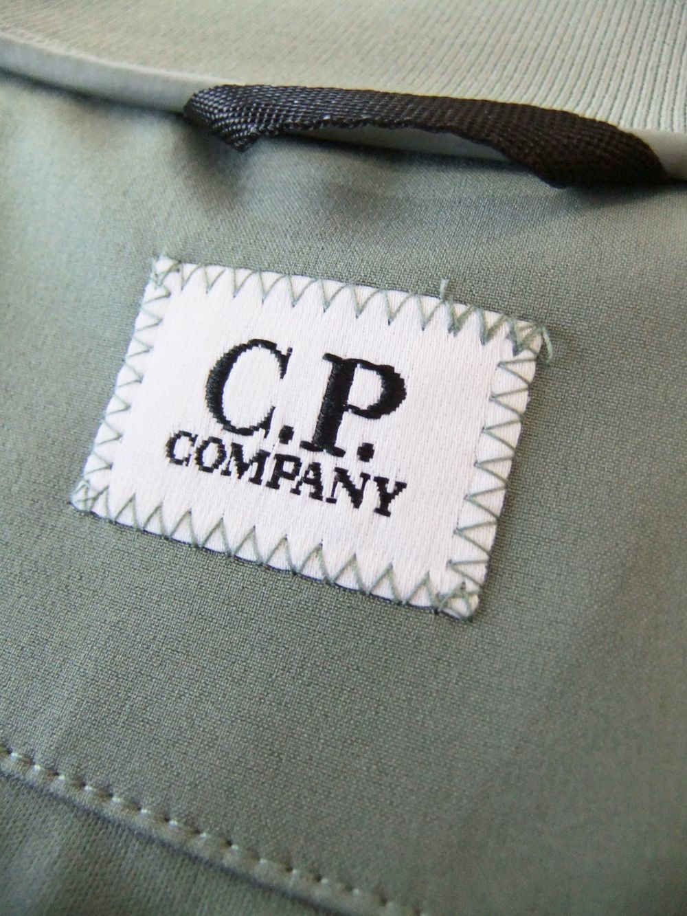 C.P SHELL-R MEDIUM JACKET    ジップアップ ブルゾン
