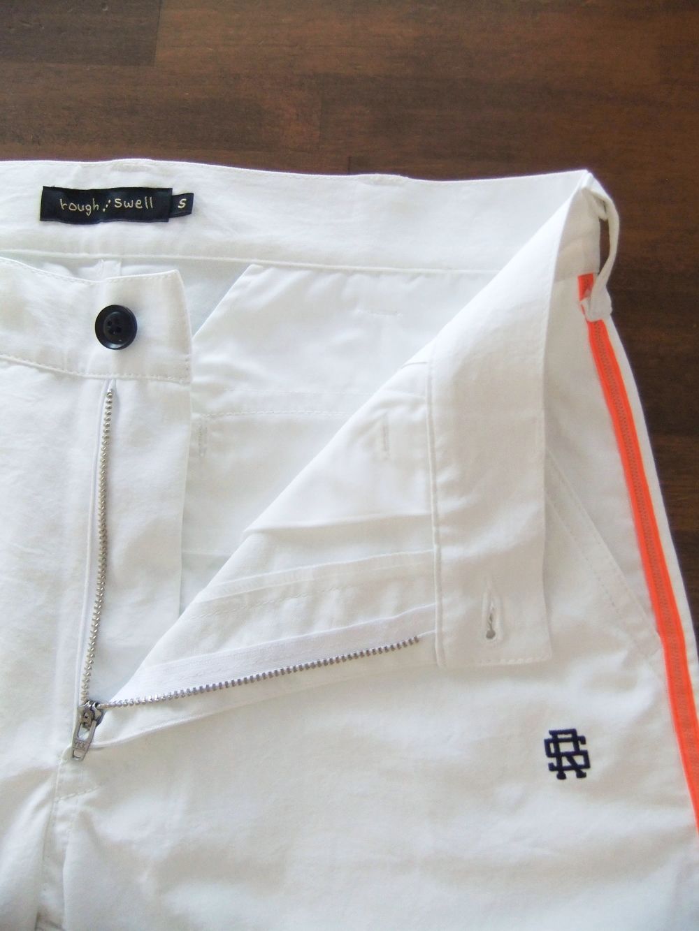 NEON LINE SHORTS ( ホワイト ) ストレッチツイル ハーフパンツ    RSM-22071