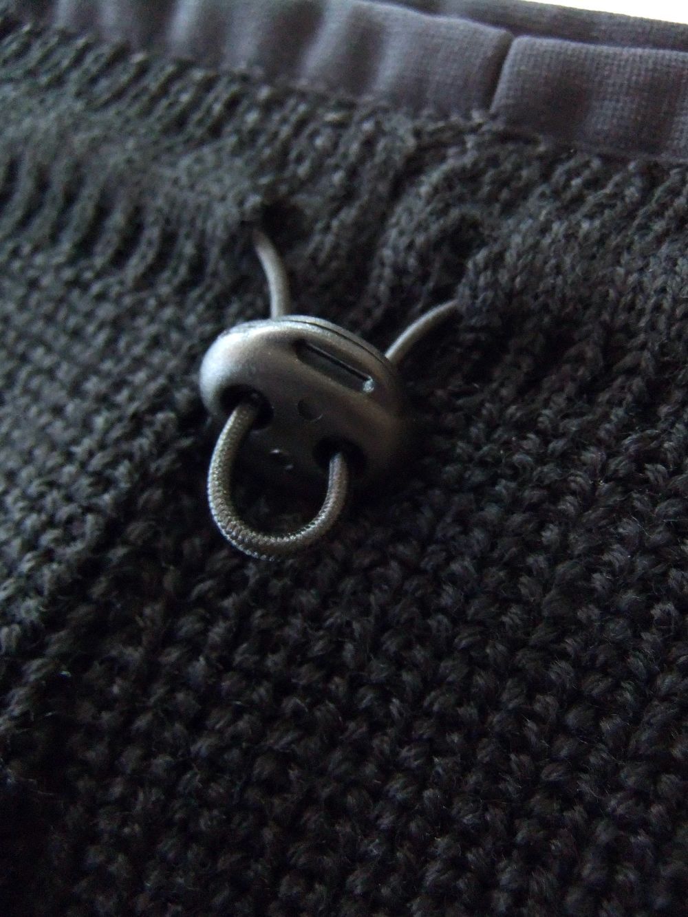 EXTRA FINE MERINO WOOL SNOOD  ロゴ ウールスヌード