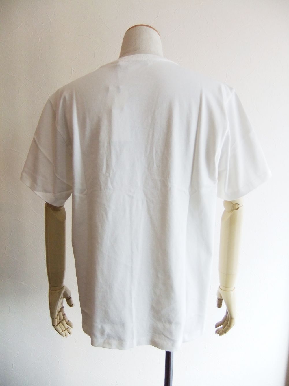 メゾン キツネ コントゥア フォックス パッチ リラックスド Tシャツ （ホワイト）