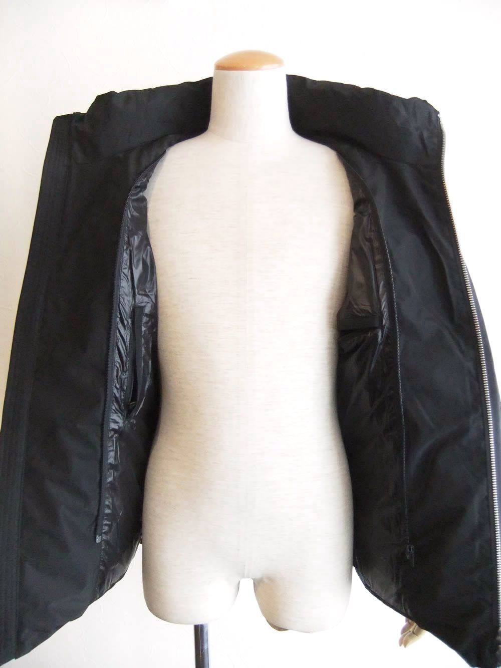 RILEY  (ブラック)   フーデッドダウンジャケット