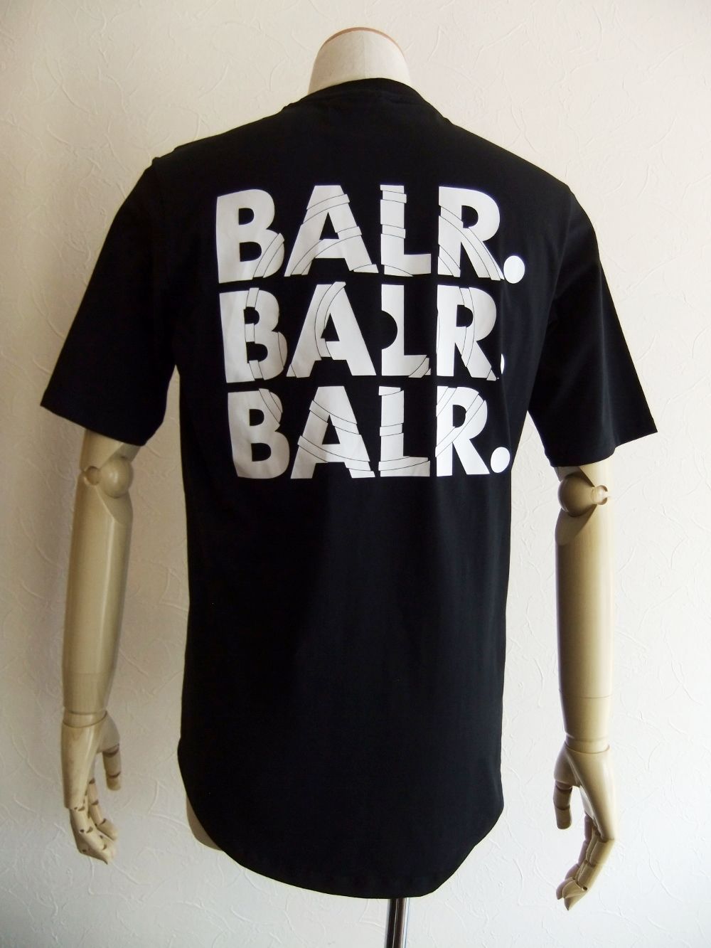 ロゴ T-SHIRT  (ブラック)  BALR.  TRIPLE ATHLETIC
