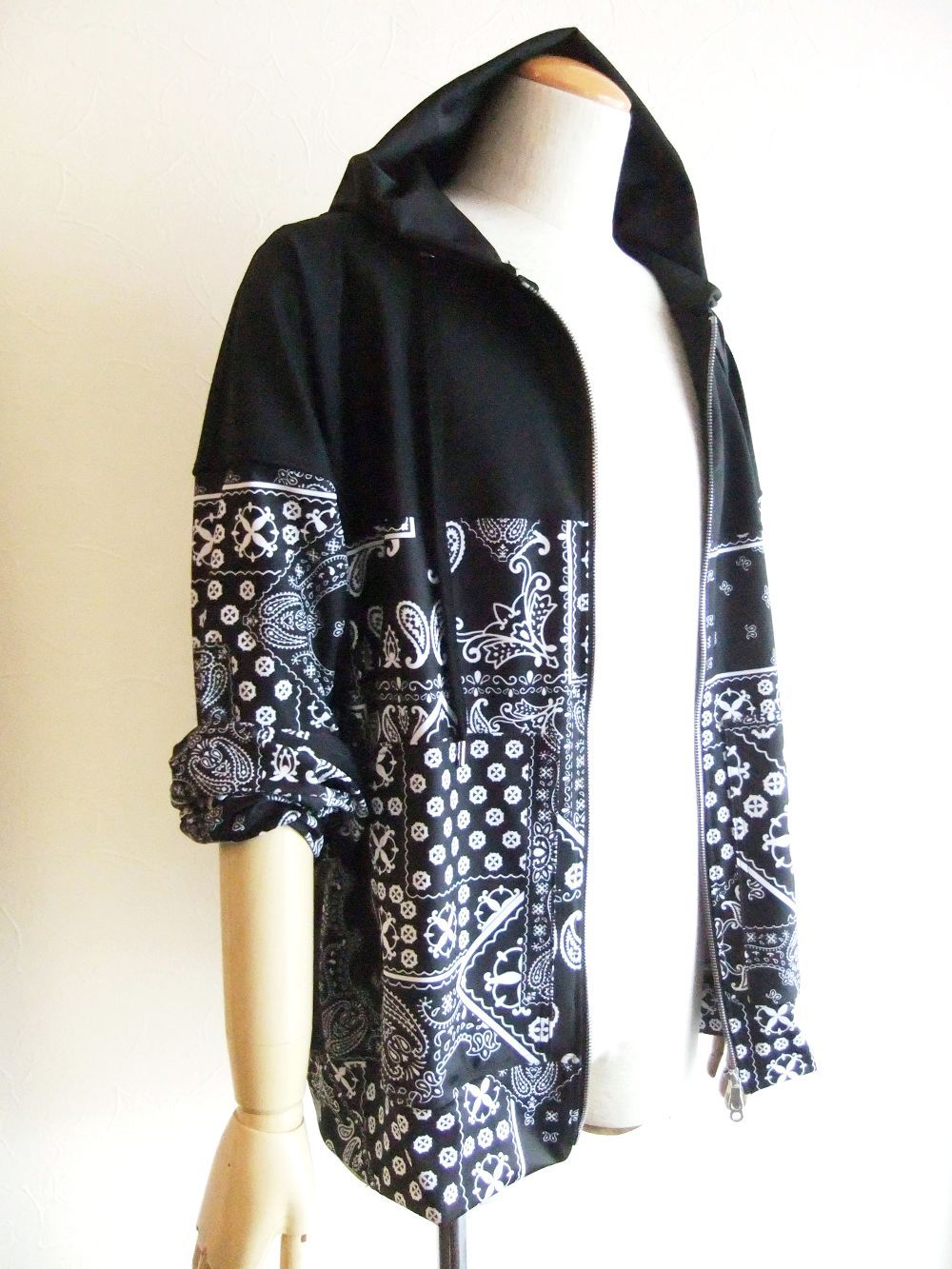 PAISLEY RUSH OVER ZIPUP HOODIE   (ブラック) ラッシュガード ZIP パーカー