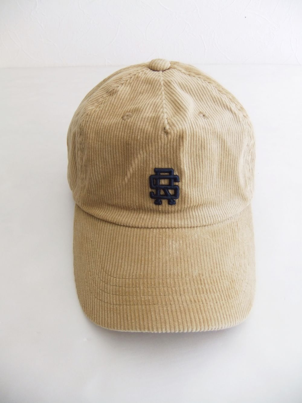 DE NIRO CAP  ( ベージュ ) ロゴ入りキャップ RSA-21202