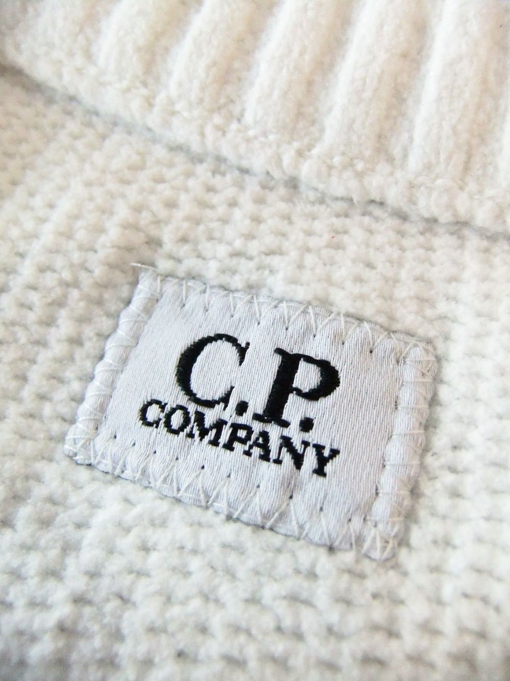 COTTON CHENILLE WAFFLE KNIT (ホワイト)  ワッフル クルーネックニット