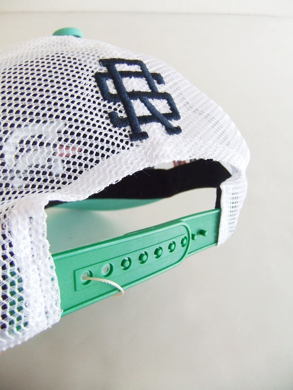 BIG D MESH CAP (グリーン) ロゴ入りキャップ RSA-23006
