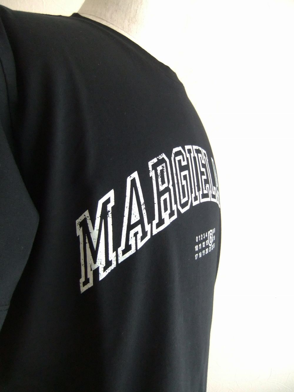 MM6 Maison Margiela - 《MM➅》 Maison Margiela (ブラック