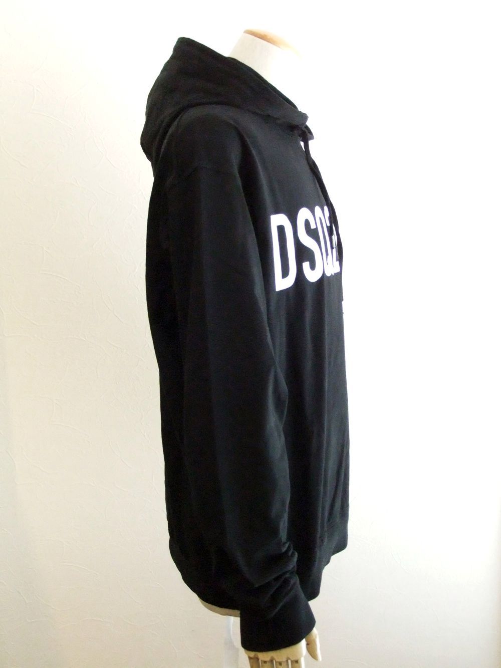 MIRROR DSQ2 LOGO HOODED SWEATSHIRT   ロゴ スウェットフーディ (ブラック)  S74GU0495