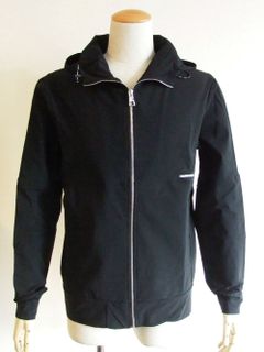 INVISIBLE FLEECE   スーパーストレッチパーカー