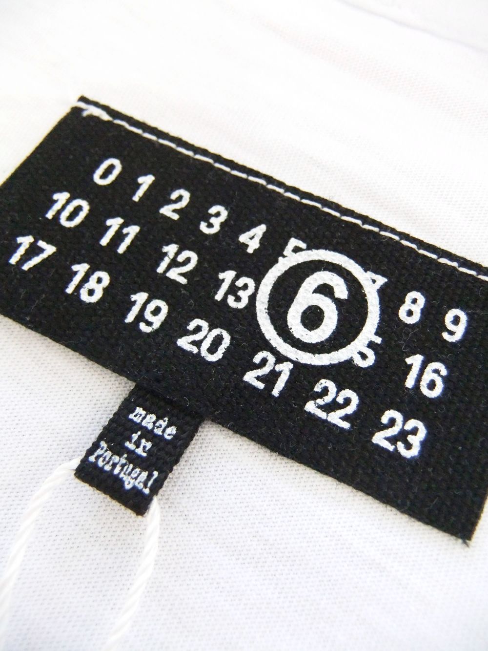 MM6 シャツ  Bランク. MM6 Maison Margiela - 《MM➅》 Maison Margiela CAT / LOGO