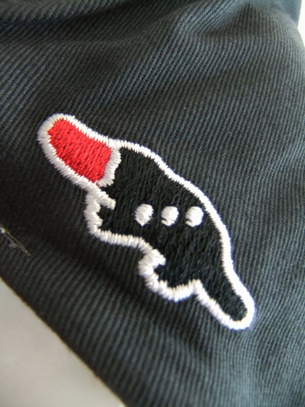 SIMPLE B.B. CAP  ( チャコール )  ロゴ入りキャップ