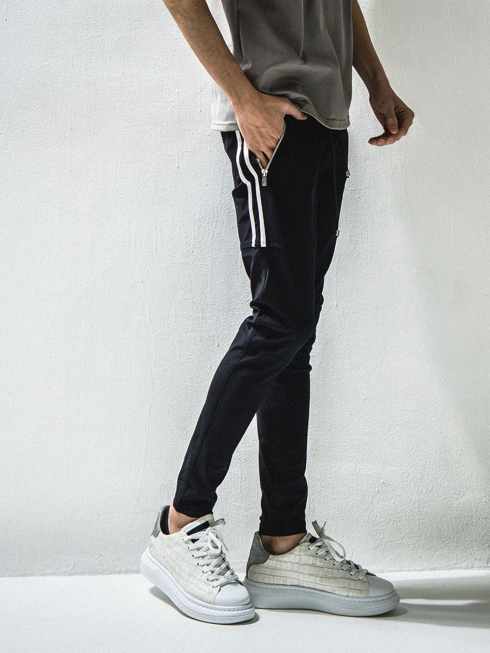 Johnson LINE NYLON PANTS ジョンソン ライン ナイロン パンツ (ブラック×ホワイト)