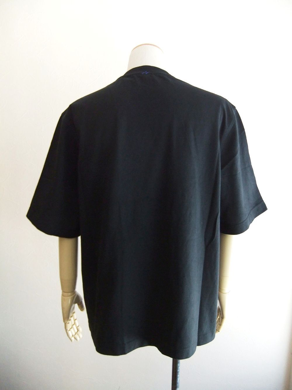 ロゴパッチ コットン  Tシャツ  (ブラック)