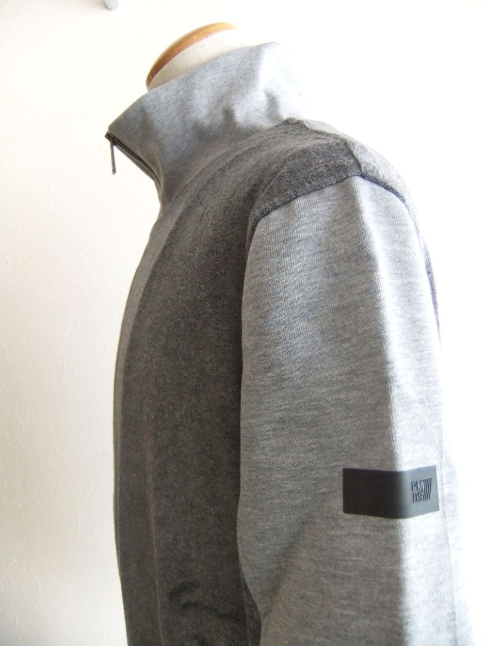 MOSI FLEECE   ZIP UP ベロアパイル 切替え ブルゾン
