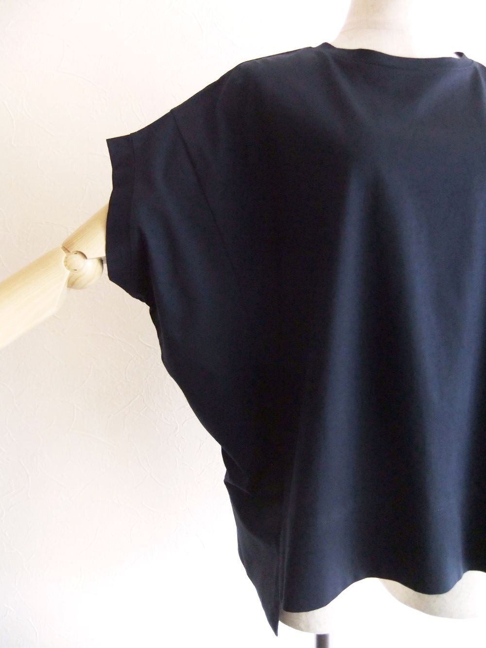 フロントスリット コクーン Tシャツ  (ネイビー)  526975