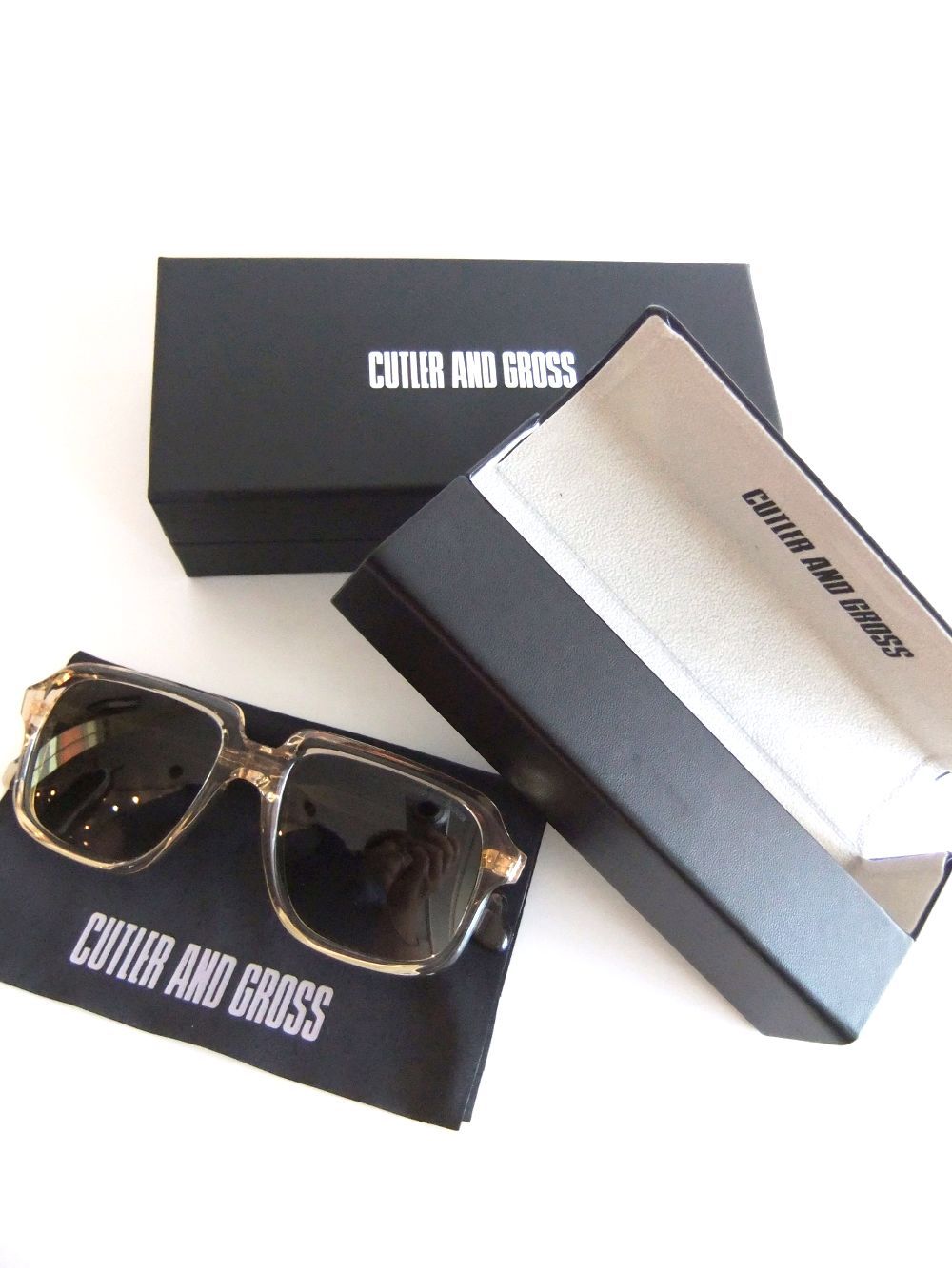 CUTLER AND GROSS   1397 SQUARE SUNGLASSES