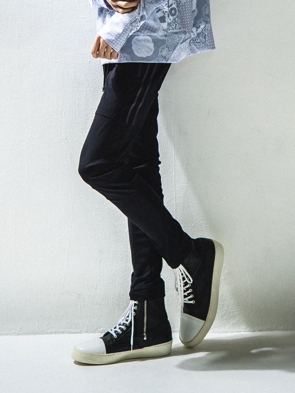 Johnson LINE NYLON PANTS ジョンソン ライン ナイロン パンツ (ブラック×ブラック)