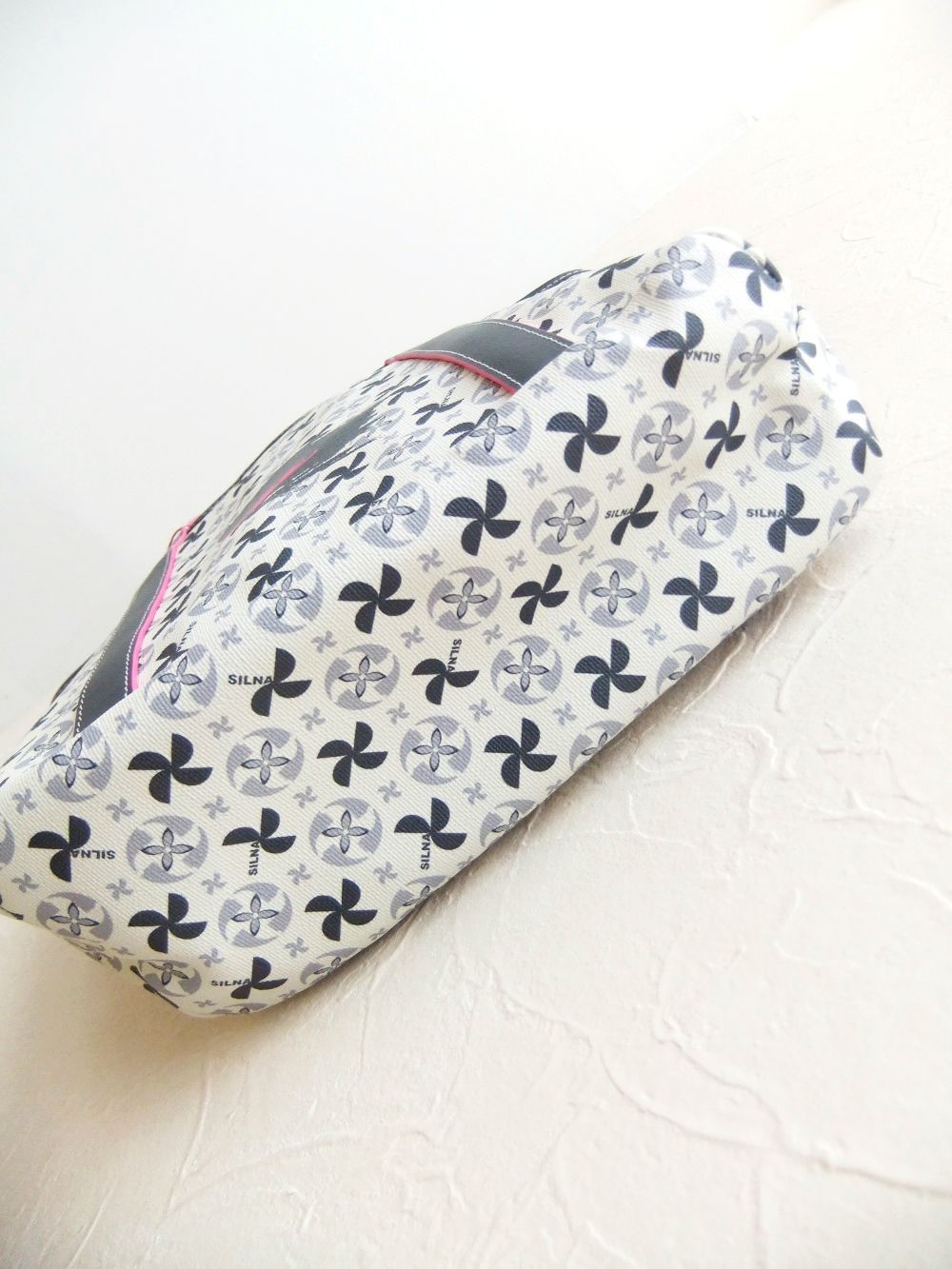 comp. モノグラム PVC ミニ TOTE   (ホワイト)   SB1113