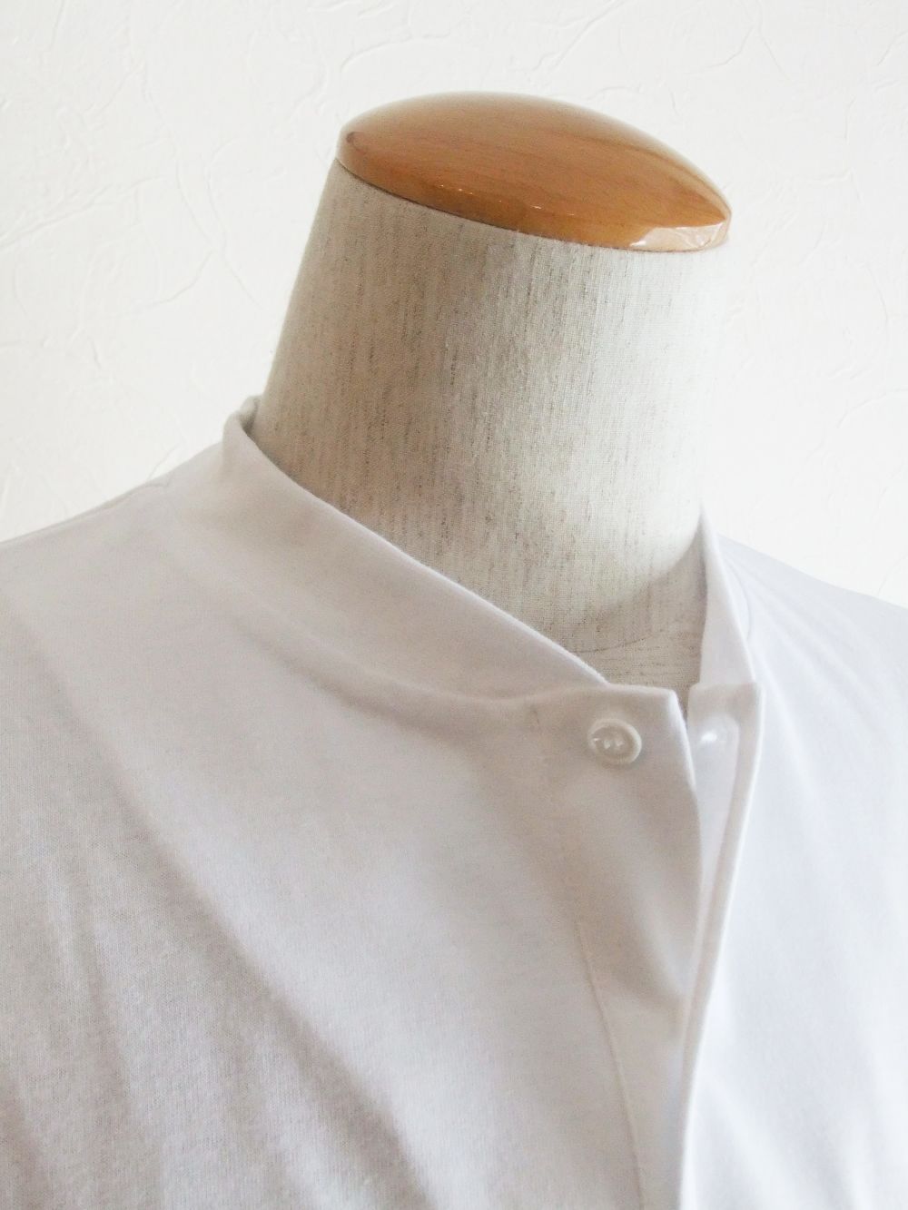 ヘンリーネック 半袖Tシャツ  GRILLO  (ホワイト)