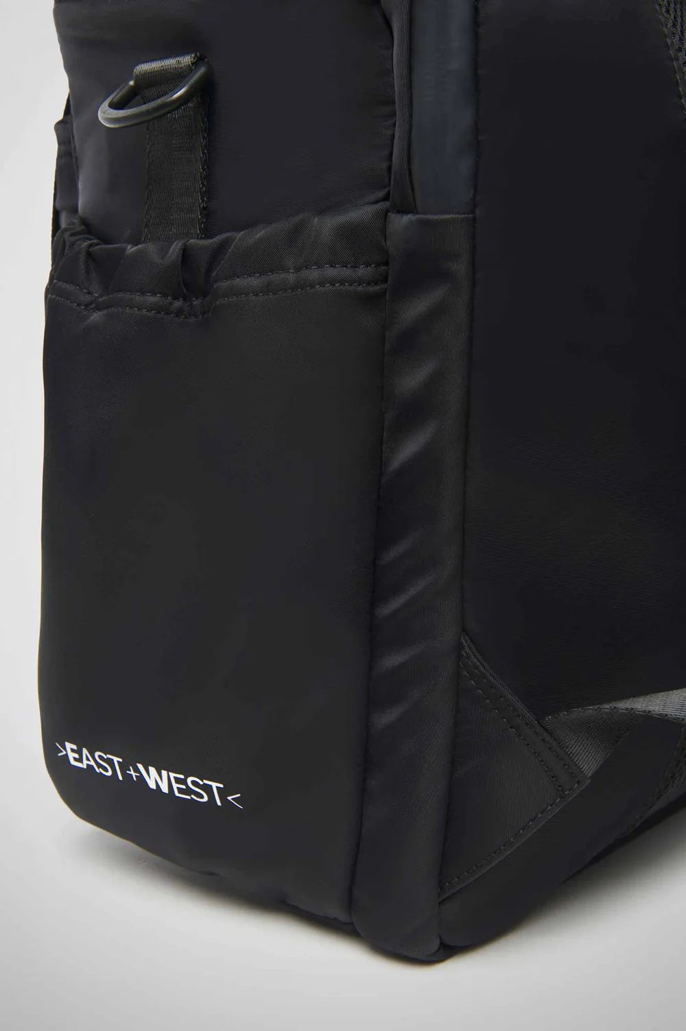 East+West Nylon   M   (ブラック)    ナイロン バックパック