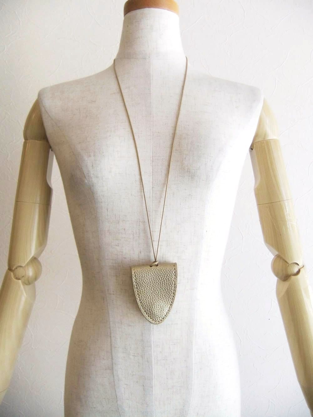 サングラス ホルダー ネックレス (ゴールド)   626973