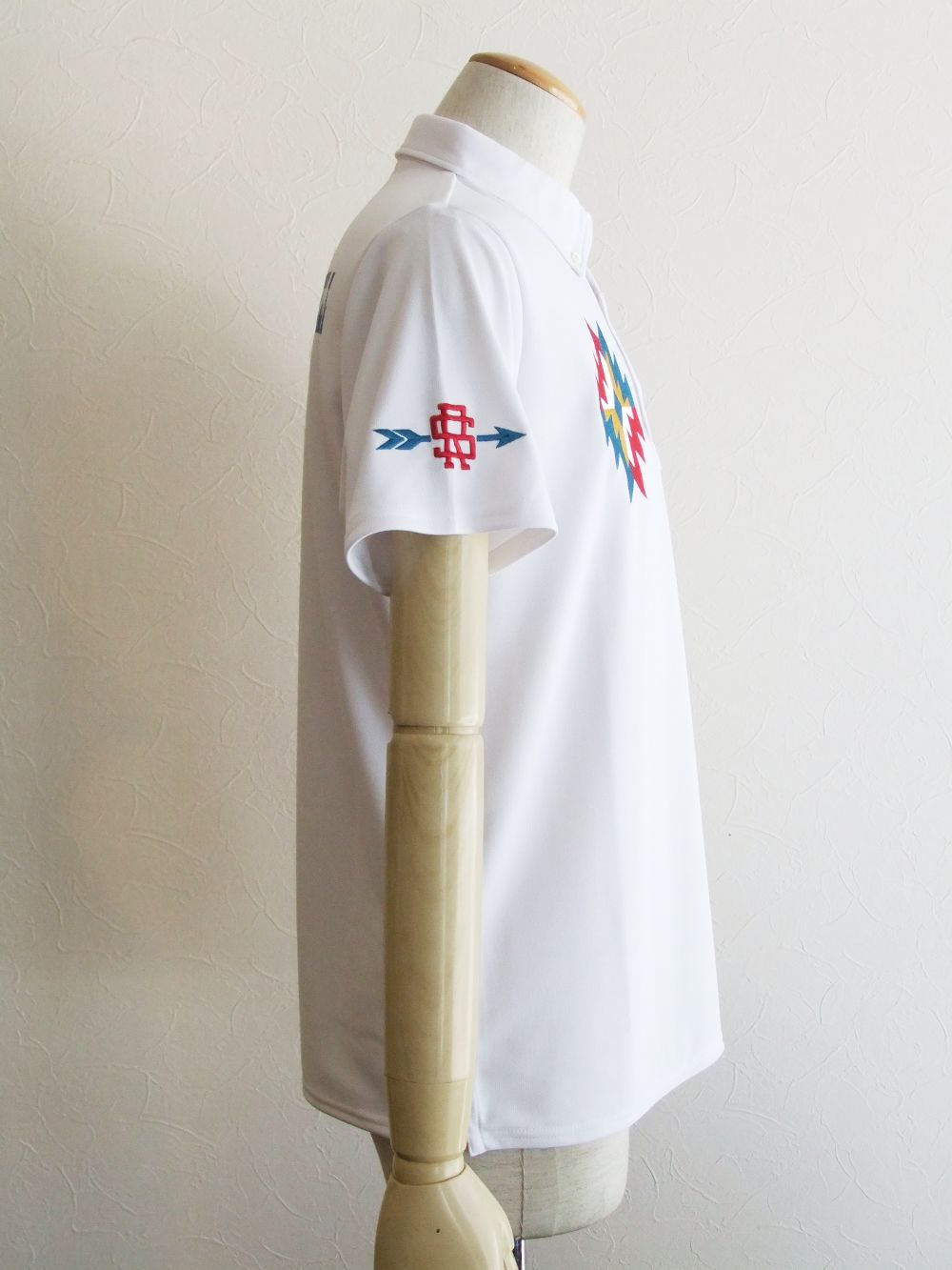 【美品】rough & swell オルテガ柄刺繡 半袖ポロ ポロシャツ rough & swell - GERONIMO POLO オルテガ柄刺繡 半袖BDポロ