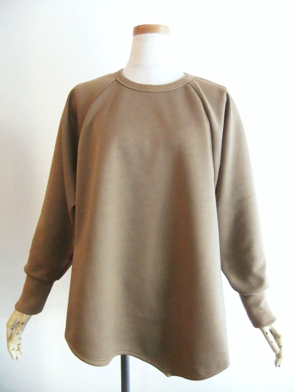 ポンチ 長袖 フレアー Tシャツ   ST-31003