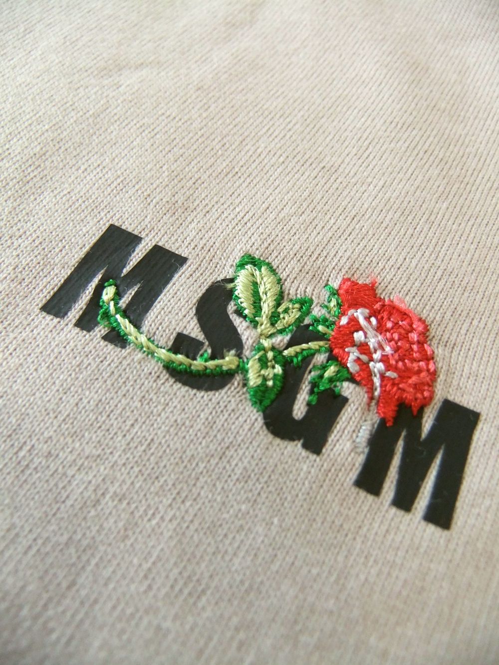 《LADIES》 ローズ刺繍+ロゴプリント チュニック ワンピース (ベージュ)  3141MDA83-217798