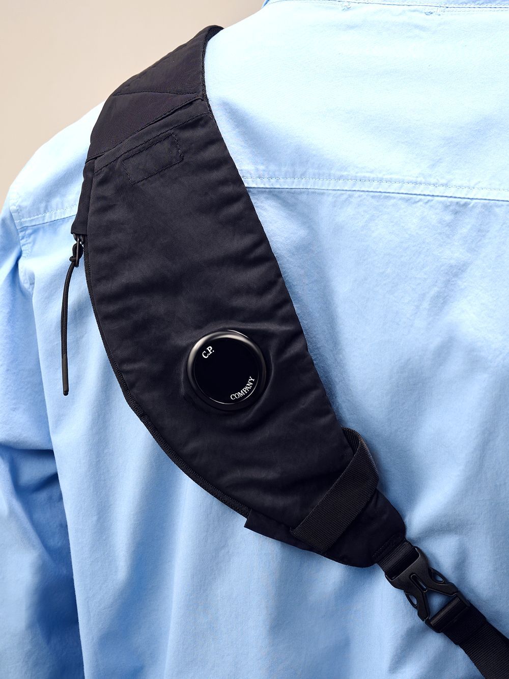 GOGGLES  MINI BACKPACK  (ダークネイビー)  ゴーグル ボディバッグ