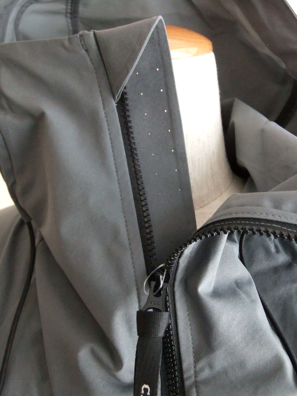 PRO-TEK MEDIUM JACKET    PRO-TEKジップアップ ブルゾン    10CMOW012A004117A