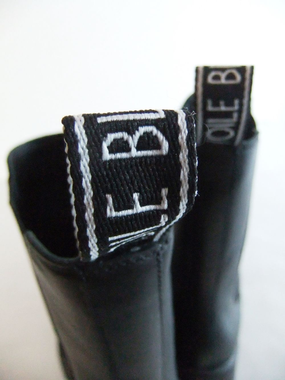 〈LADIES〉 CLAIRE  ナッパレザー ブーツ   0A01