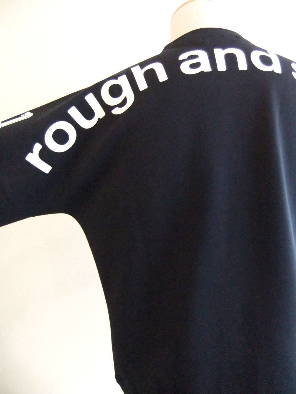 BIG ARCH SWEAT  ロゴ入りスウェットシャツ  ( ネイビー )  RSM-21204