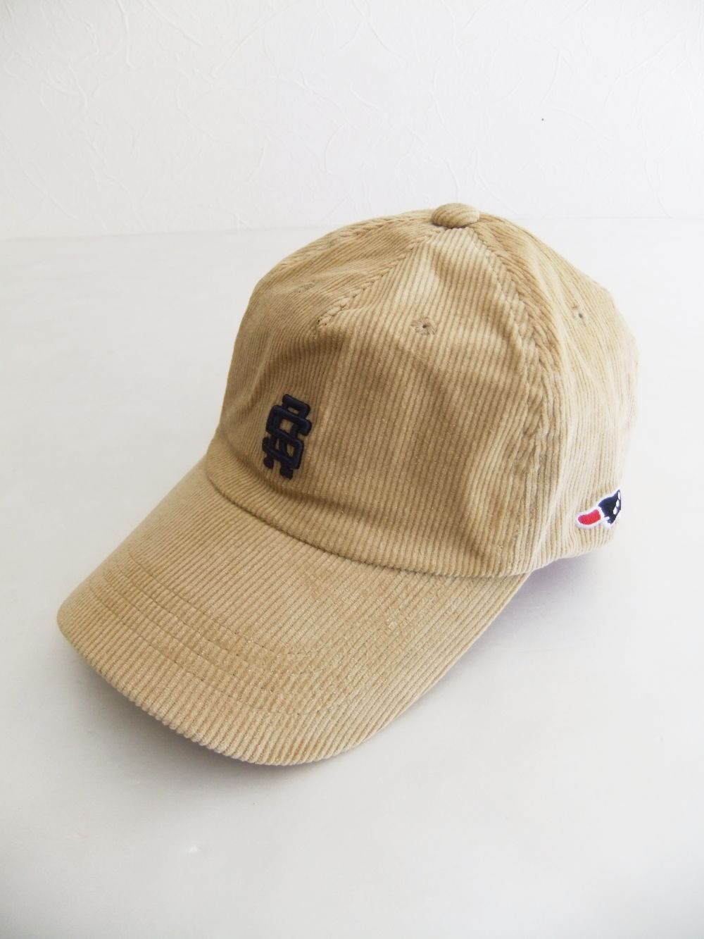 DE NIRO CAP  ( ベージュ ) ロゴ入りキャップ RSA-21202