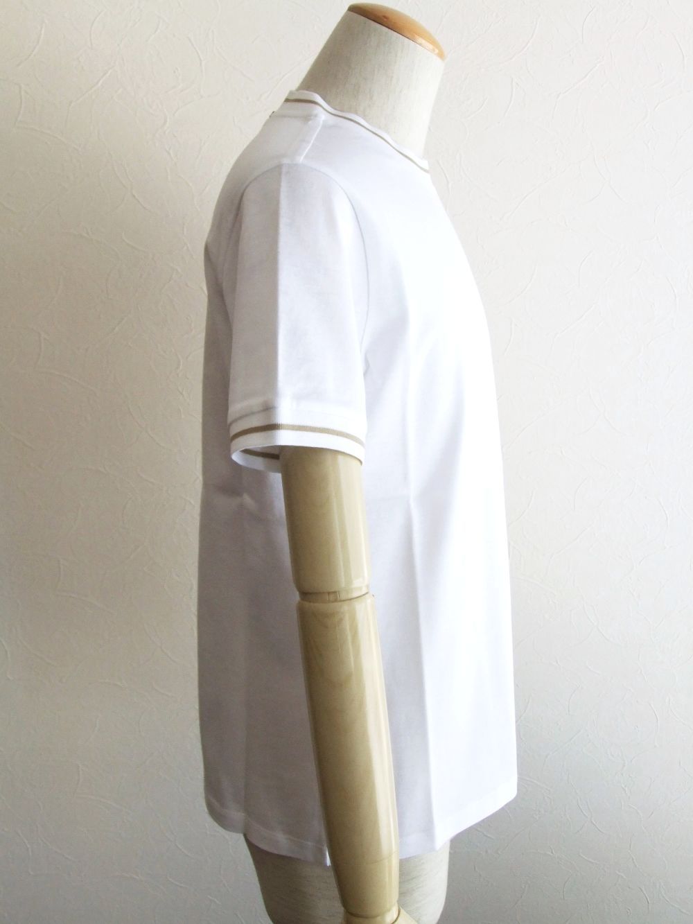 HERNO コットン ストレッチ クルーネックTシャツ (ホワイト)  JG0115U-52016