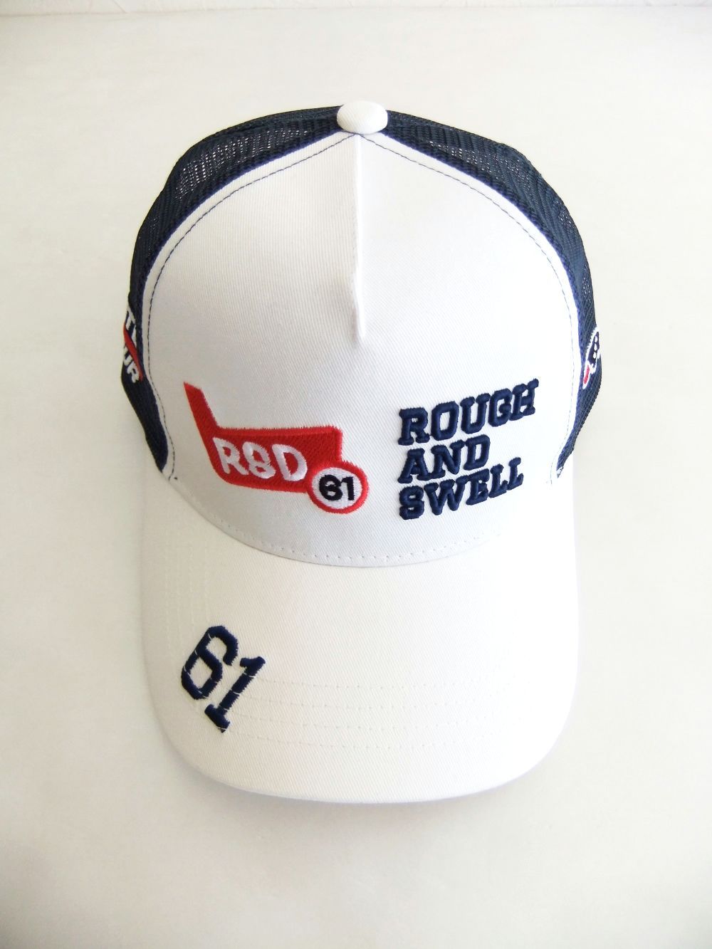 RED IRON MESH CAP  (ホワイト)   ロゴ入りキャップ    RSA-24005