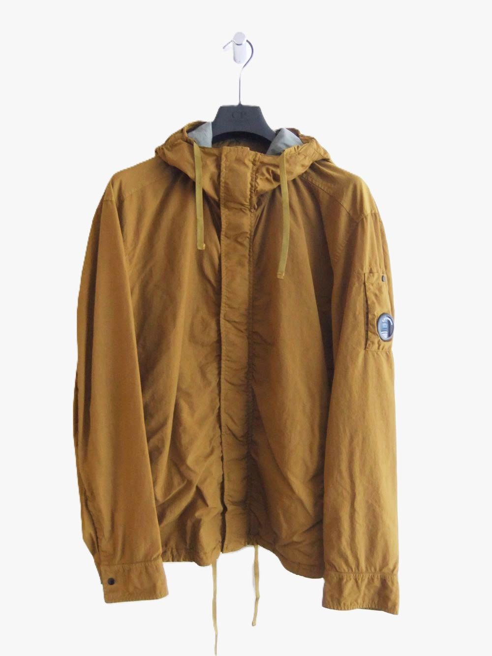 T-ST NYLON HOODED LENS OVERSHIRT  (キャメル) ジップアップ パーカー ブルゾン