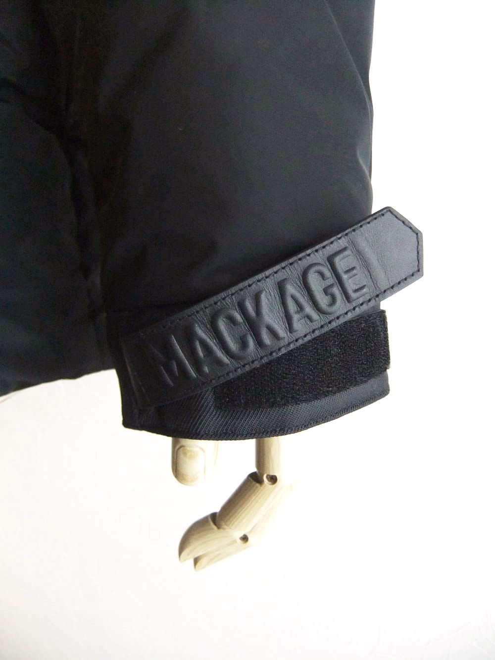 RILEY  (ブラック)   フーデッドダウンジャケット