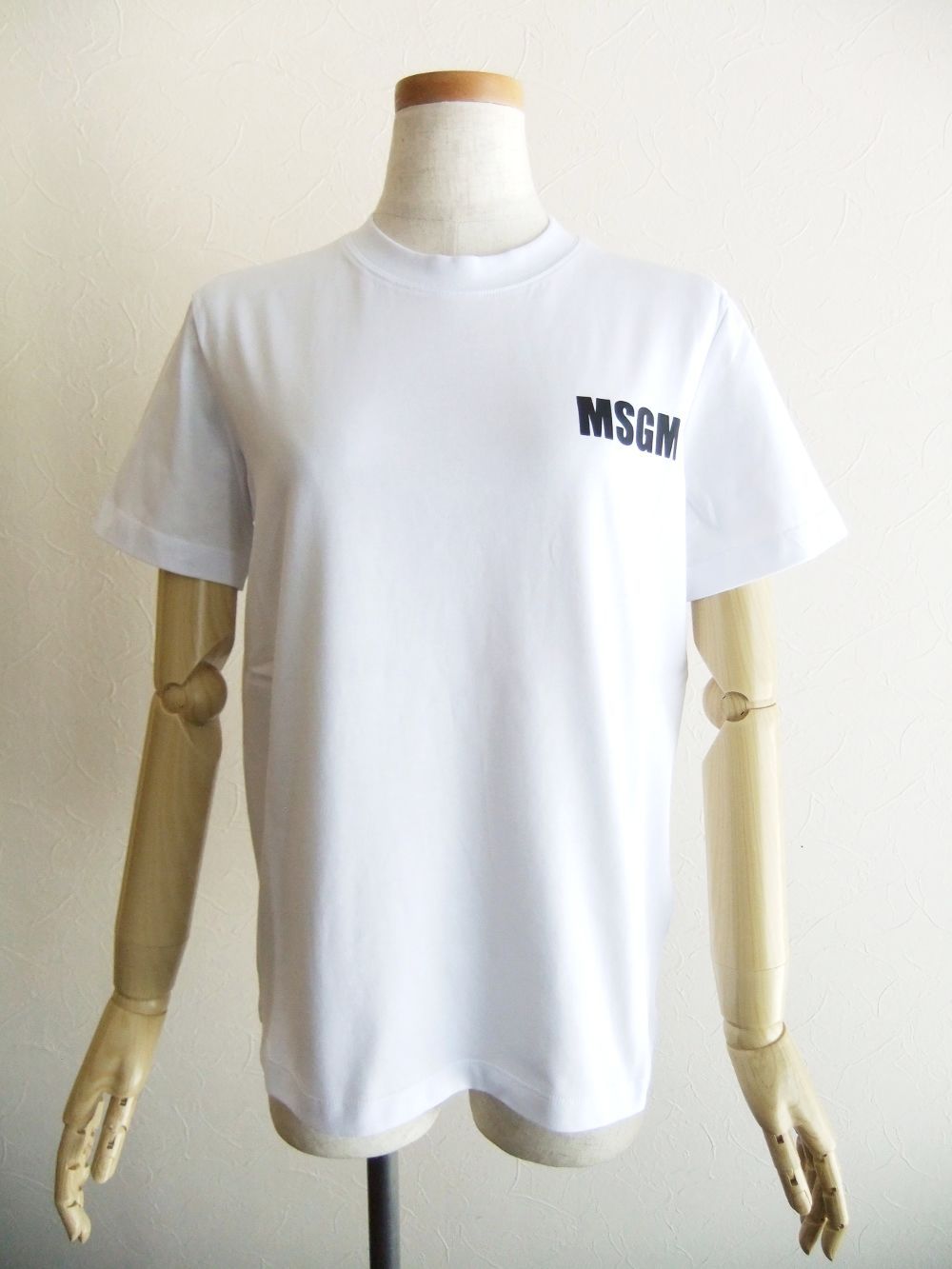 MSGM - 《LADIES》 NEVER LOOK BACK ステートメント ロゴ Tシャツ